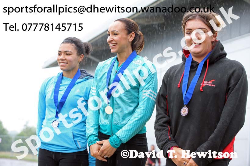 Senior womens 100 metres hurdles, Northern Championships, Sport City, Manchester. Photo: David T. Hewitson/Sports for All Pics